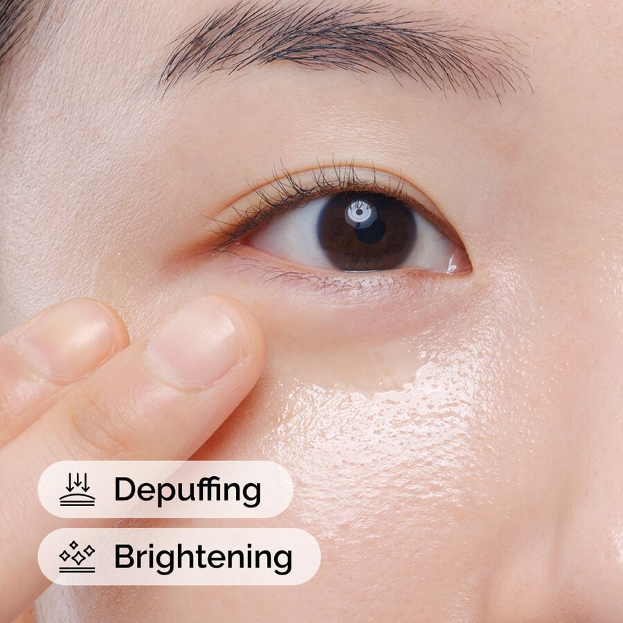 caffeine-solution-5-egcg-eye-serum-i4 ord-caffeine-solution-egcg-model-application-with-benefits.jpg